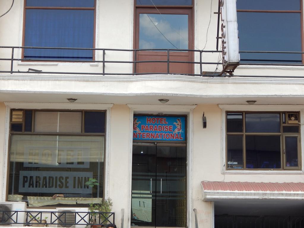 Airport Hotel Paradise International Yeni Delhi Dış mekan fotoğraf