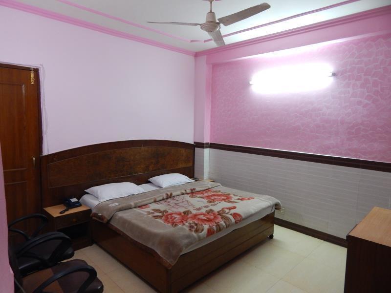 Airport Hotel Paradise International Yeni Delhi Dış mekan fotoğraf