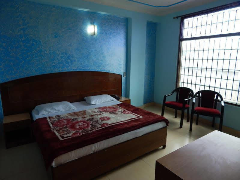 Airport Hotel Paradise International Yeni Delhi Dış mekan fotoğraf